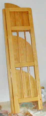 Shelf Closed