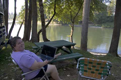 Marilyn by the river