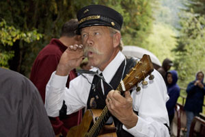 Train Singer
